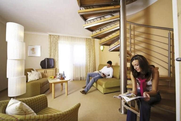 Mountainclub Hotel Ronach in Königsleiten - Urlaub in der Zillertal Arena